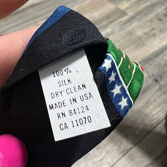 Vintage 1992 NFL Football Silk Men's Neck Tie - Picture 6 of 7